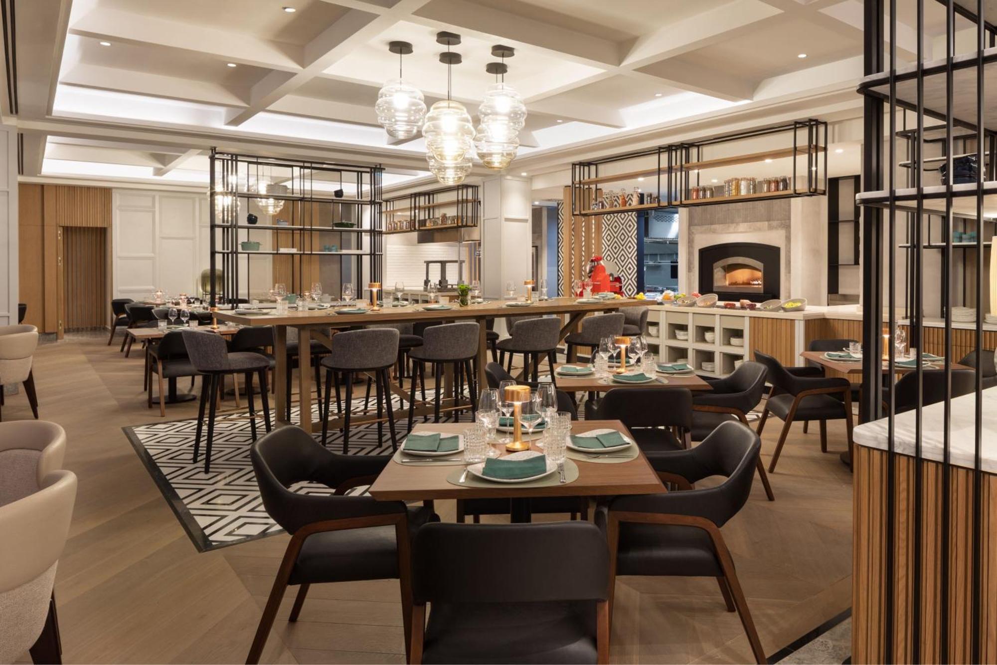 Tirana Marriott Hotel Экстерьер фото